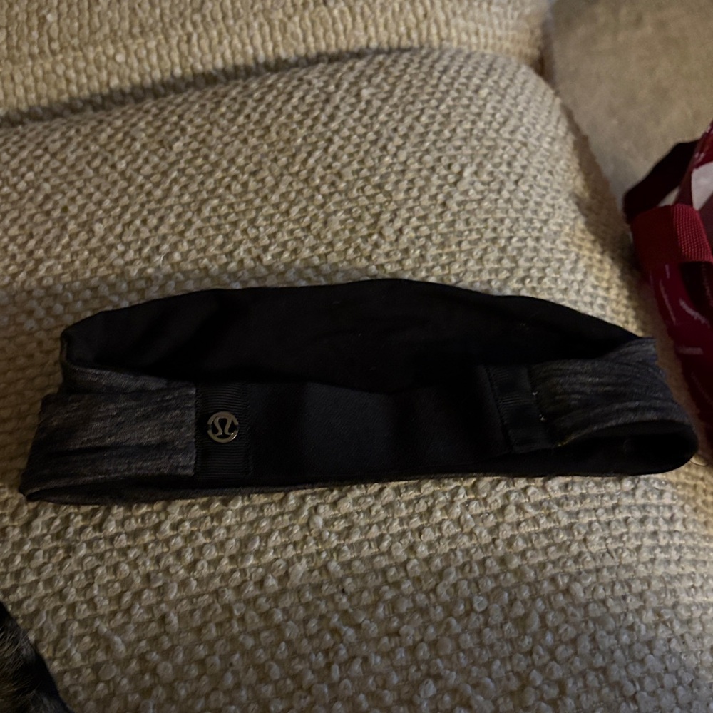 Lululemon Black and Grey Headband